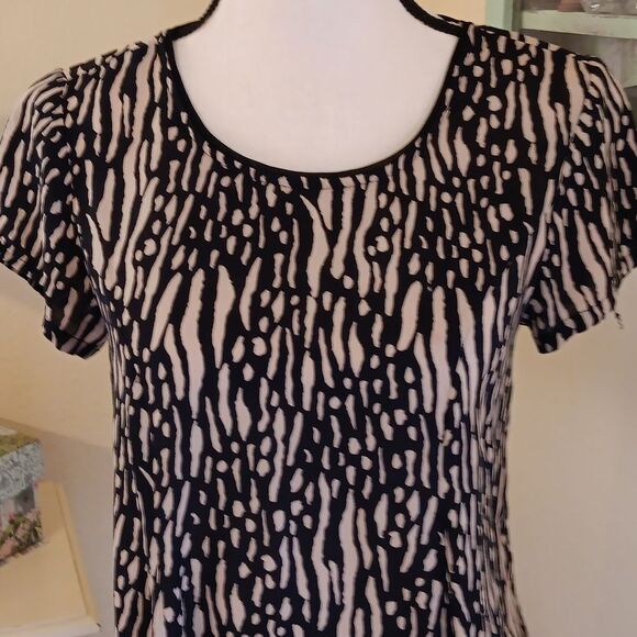 Silence + Noise Urban Outfitters Mini Dress. Whimsygoth, Beachy, Relaxed Mobwife - Picture 3 of 10